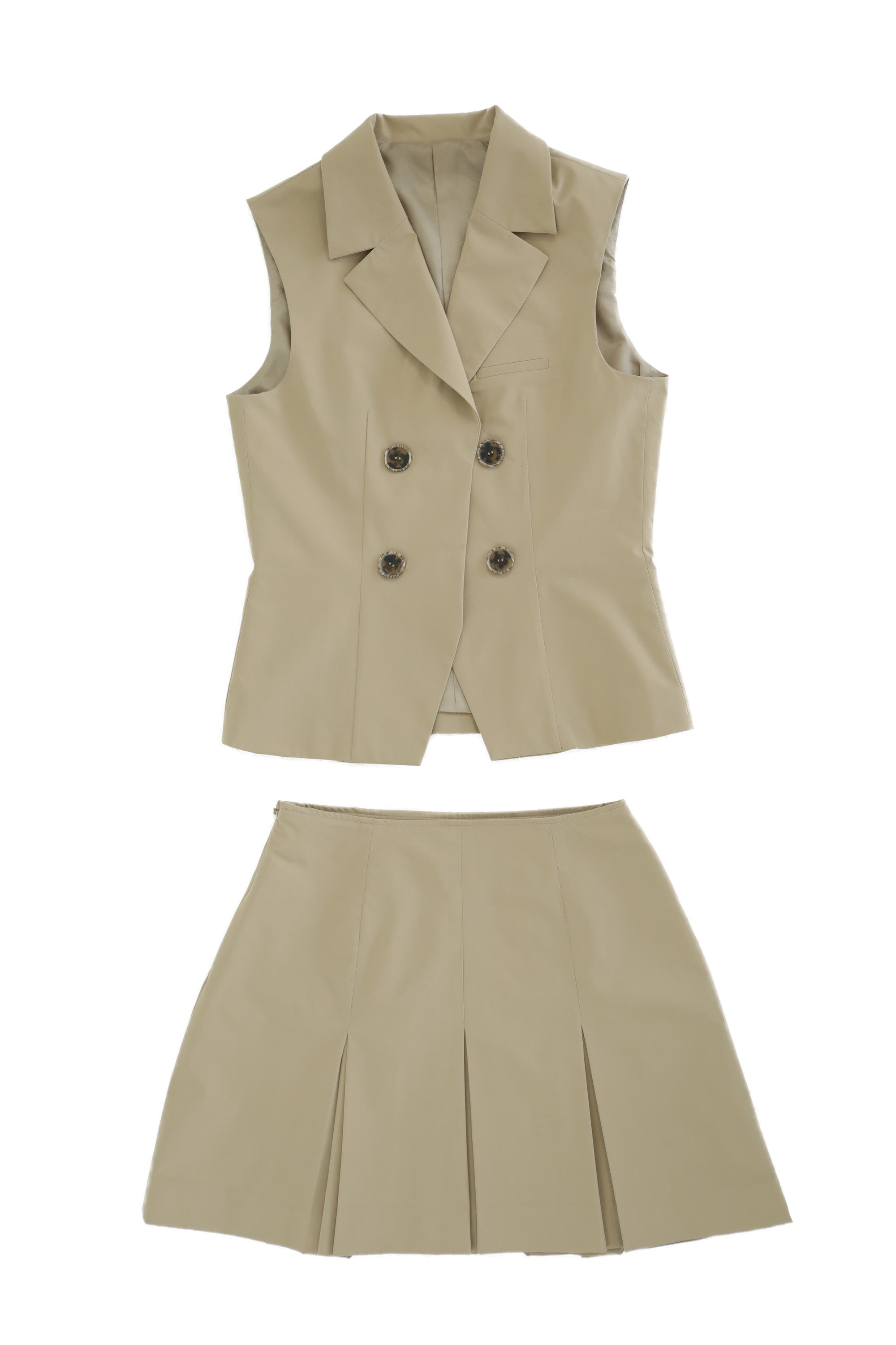 sleeveless jacket / pleats skirt co-ords – K I H O