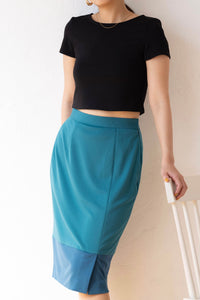 <transcy>stretch smooth knit skirt -emerald-</transcy>